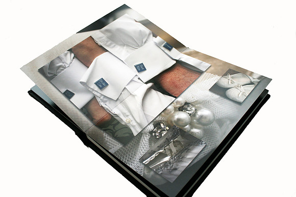 Pictures can seamlessly cover the whole page