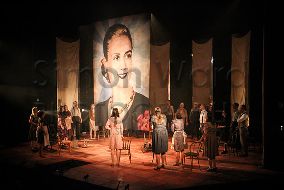 SWP_MTS-Evita_Act-1-13.07.15-2