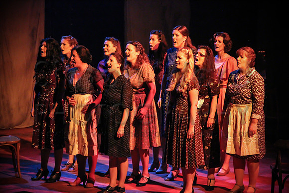 SWP_MTS-Evita_Act-1-13.07.15-19