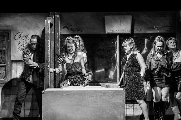 SWP_MTS_Full-Monty_040722-132