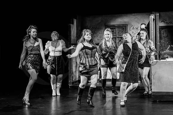 SWP_MTS_Full-Monty_040722-150